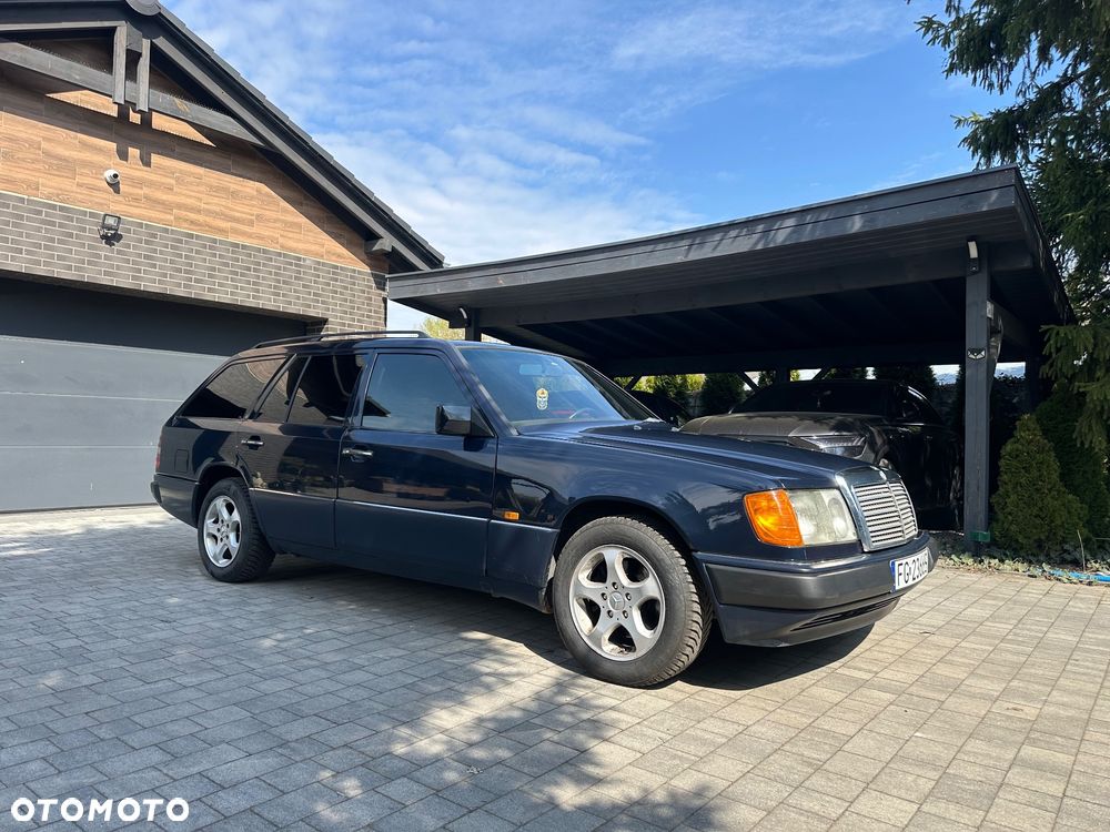 Mercedes-Benz W124 (1984-1993) - 1