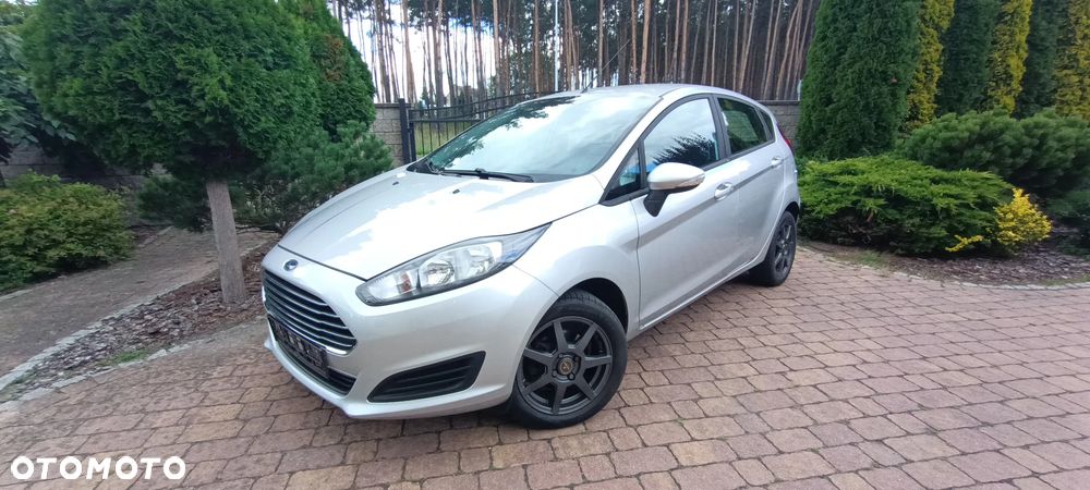 Ford Fiesta 1.25 Champions Edition - 21
