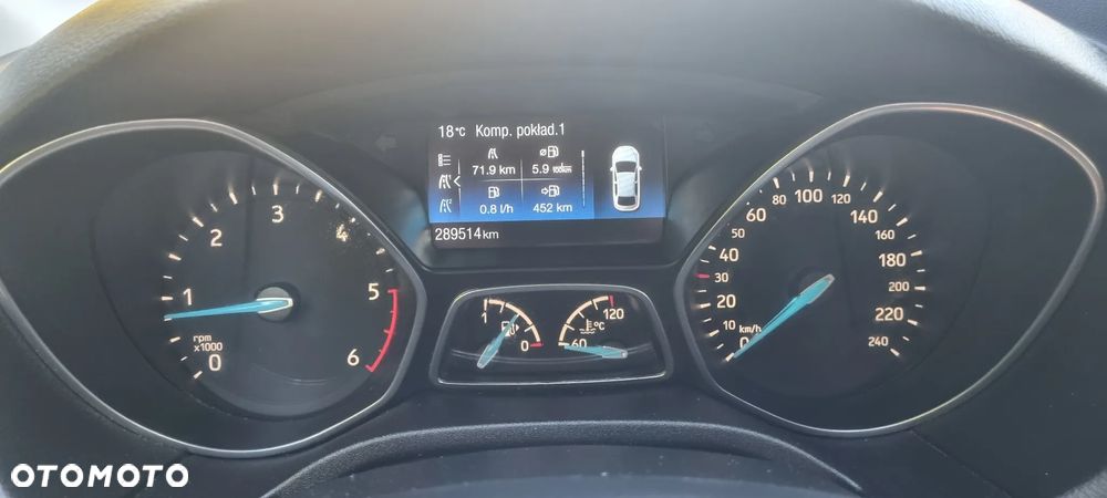 Ford Focus 1.5 TDCi Trend - 19
