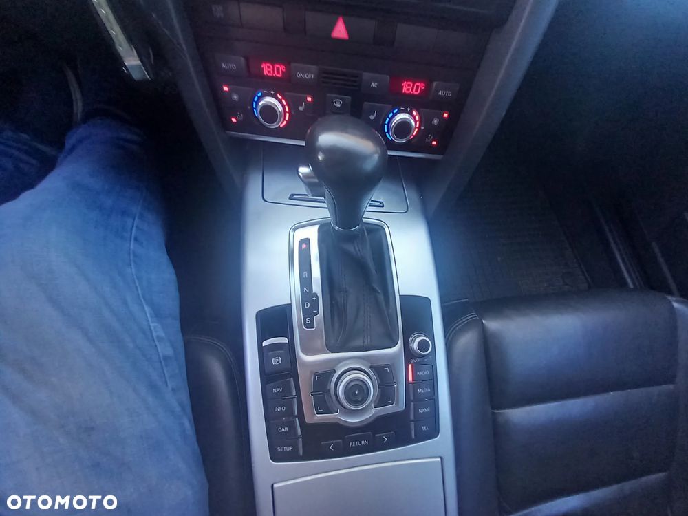 Audi A6 - 24