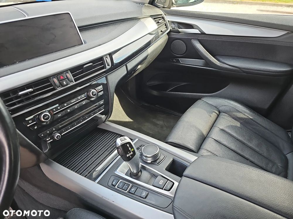 BMW X5 - 16