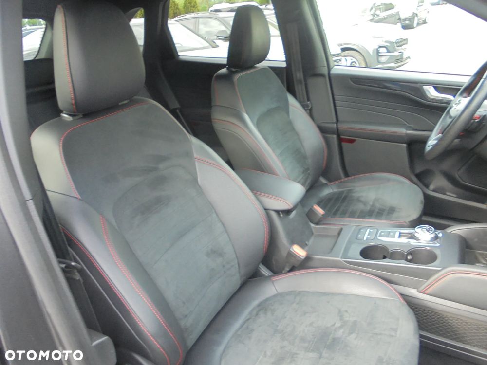 Ford Kuga 2.0 EcoBlue 4x4 ST-LINE X - 15