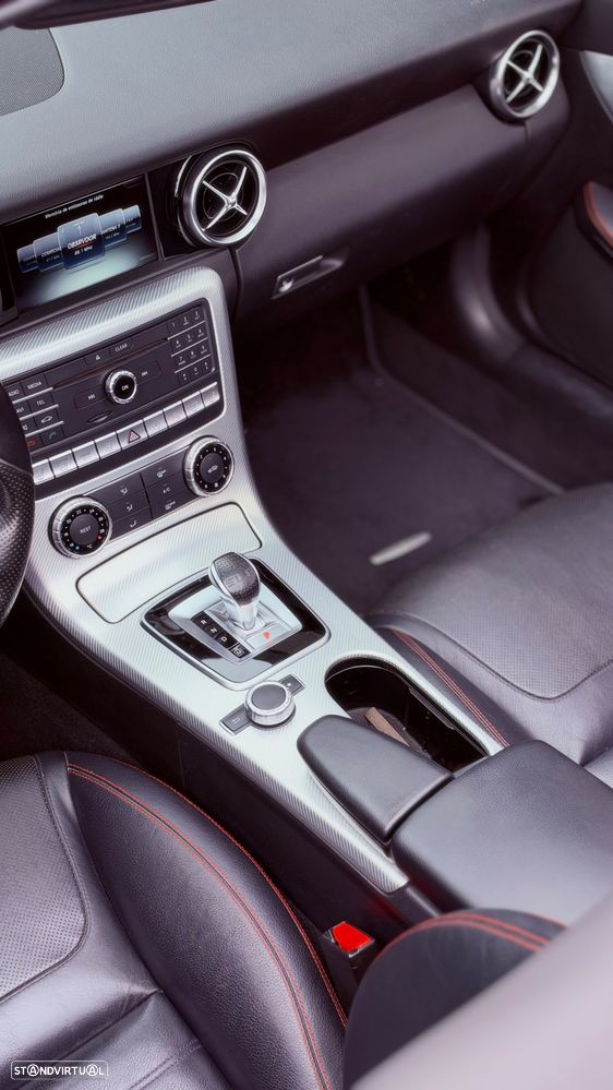 Mercedes-Benz SLC 250 d - 41