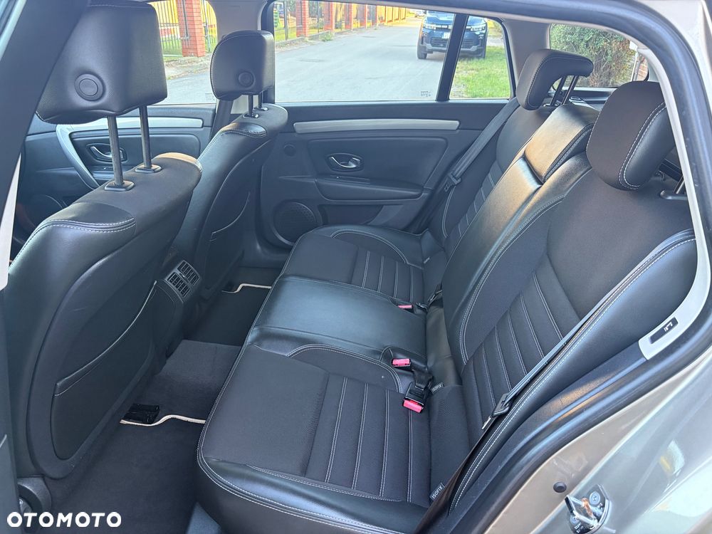 Renault Laguna dCi 110 FAP Expression - 23