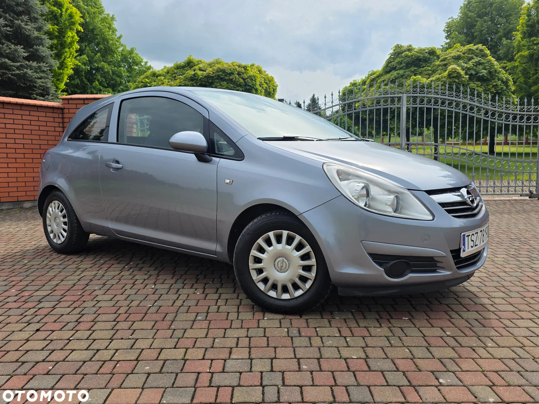 Opel Corsa 1.2 16V Edition - 10