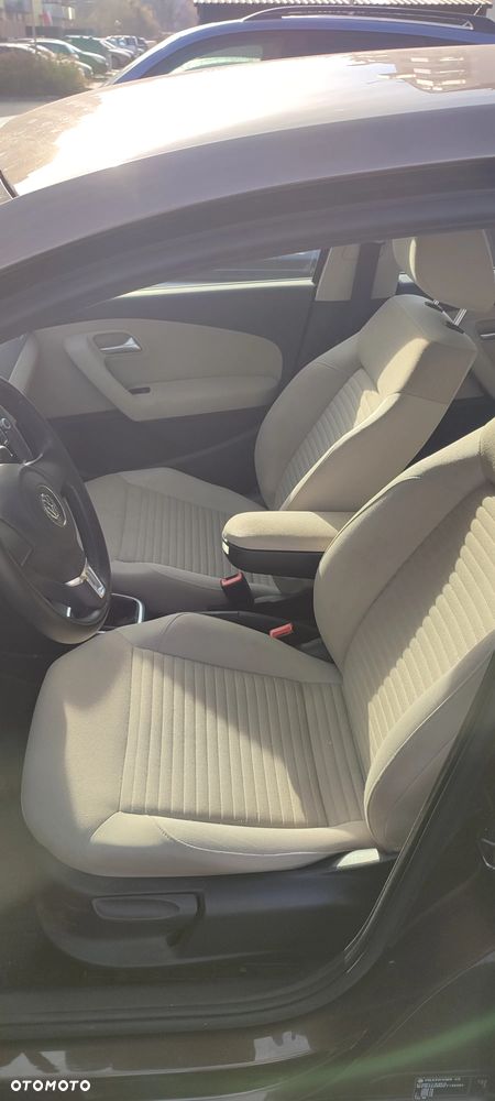 Volkswagen Polo 1.4 16V Comfortline - 7
