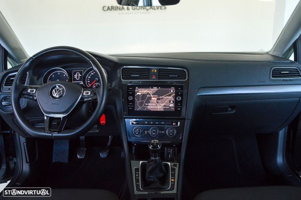 VW Golf 1.6 TDI Confortline - 7