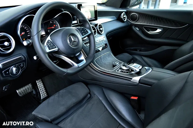 Mercedes-Benz GLC 250 d 4MATIC - 12