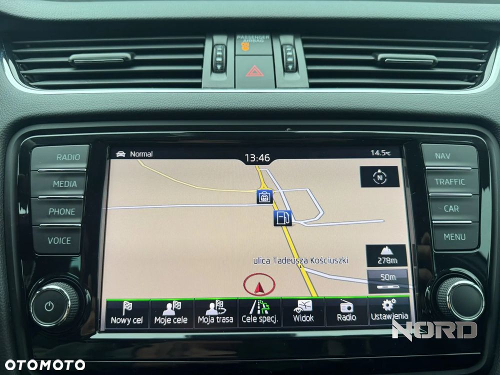 Skoda Octavia 1.8 TSI 4x4 DSG Style - 32