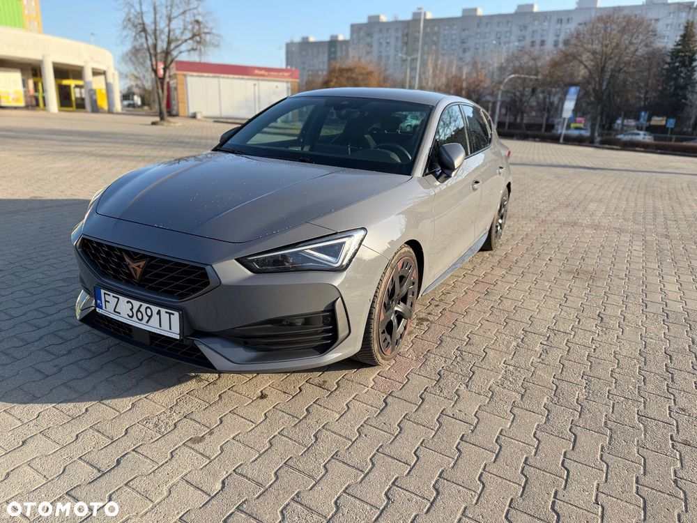 Cupra Leon 2.0 TSI VZ DSG - 2