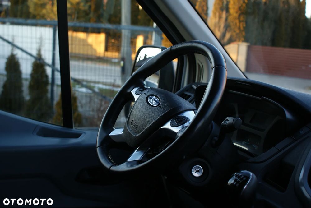 Ford Transit - 10