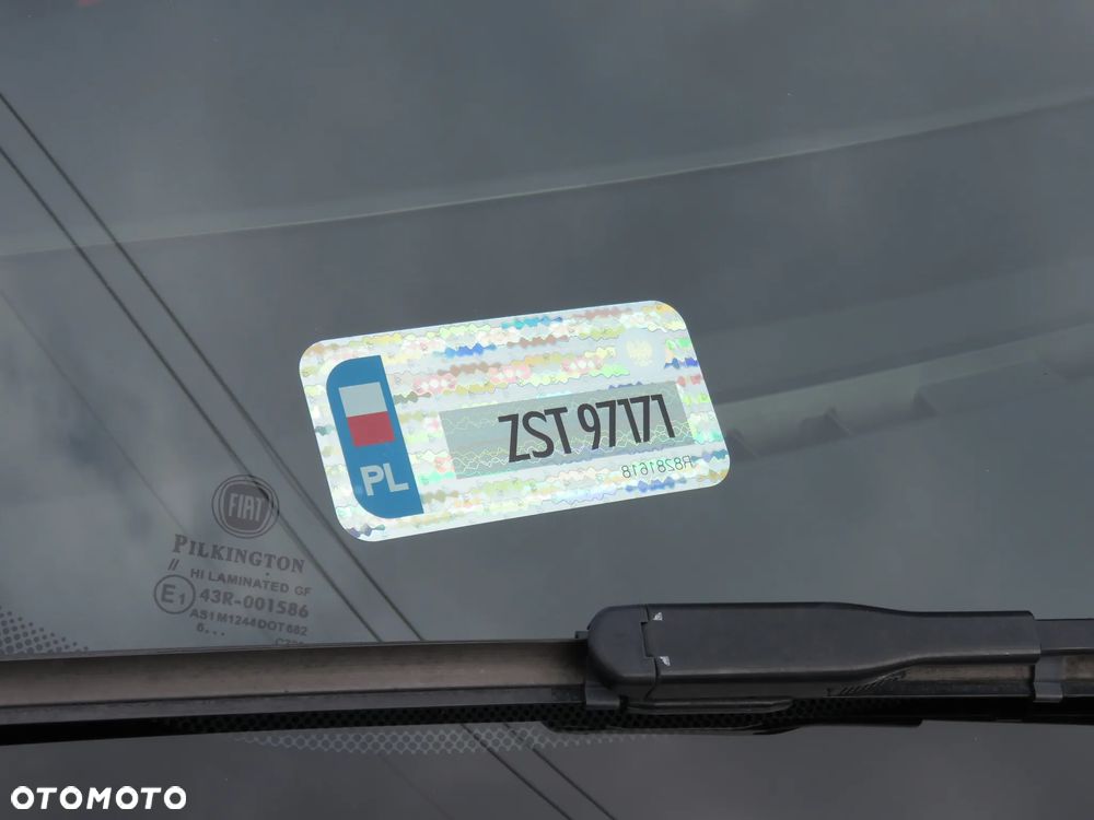 Fiat Punto 1.4 Easy S&S - 3