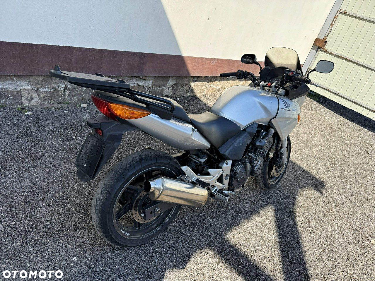 Honda CBF - 3