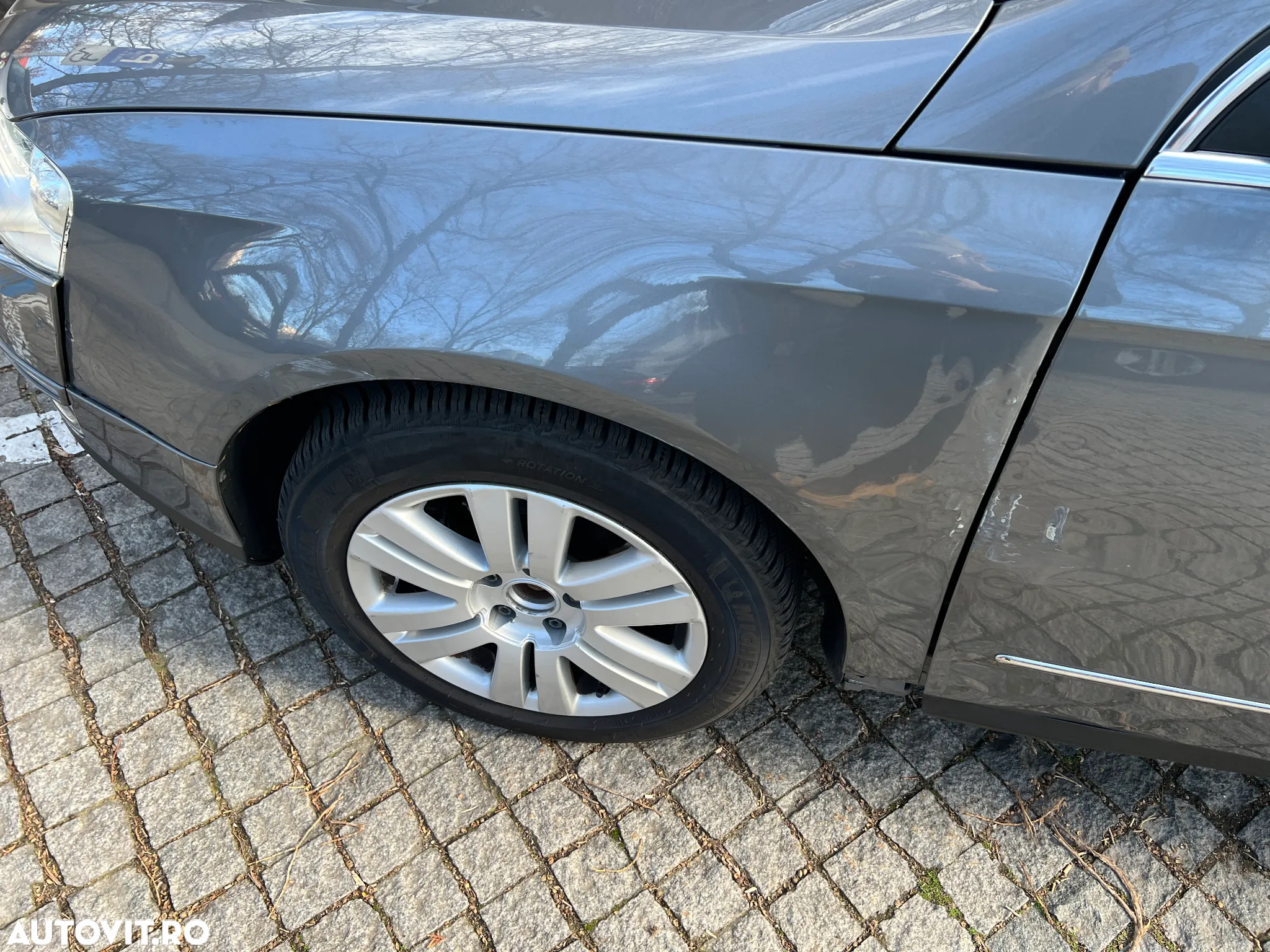 Volkswagen Passat - 11