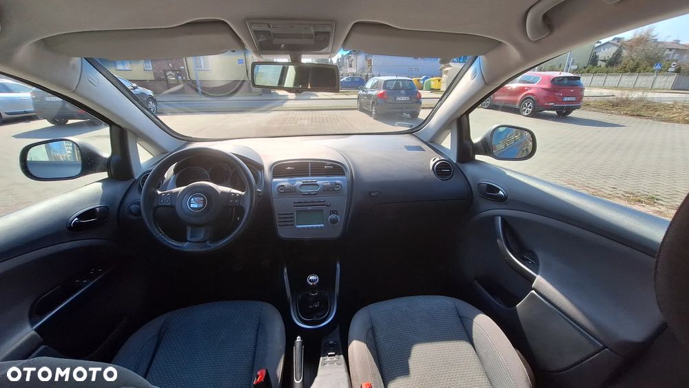 Seat Altea XL 2.0 TDI DPF Style - 4
