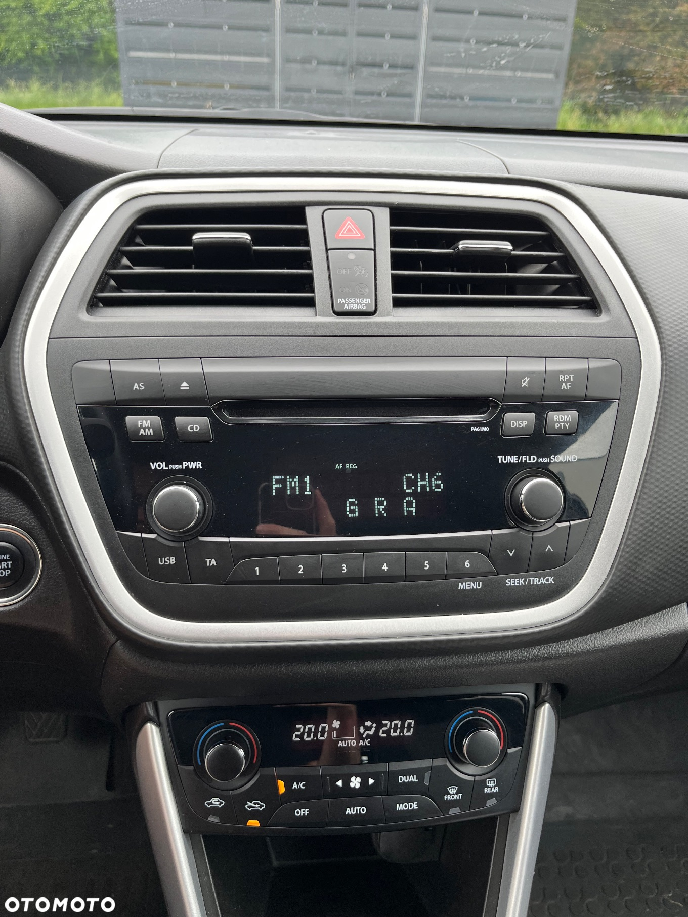 Suzuki SX4 1.6 Premium - 36