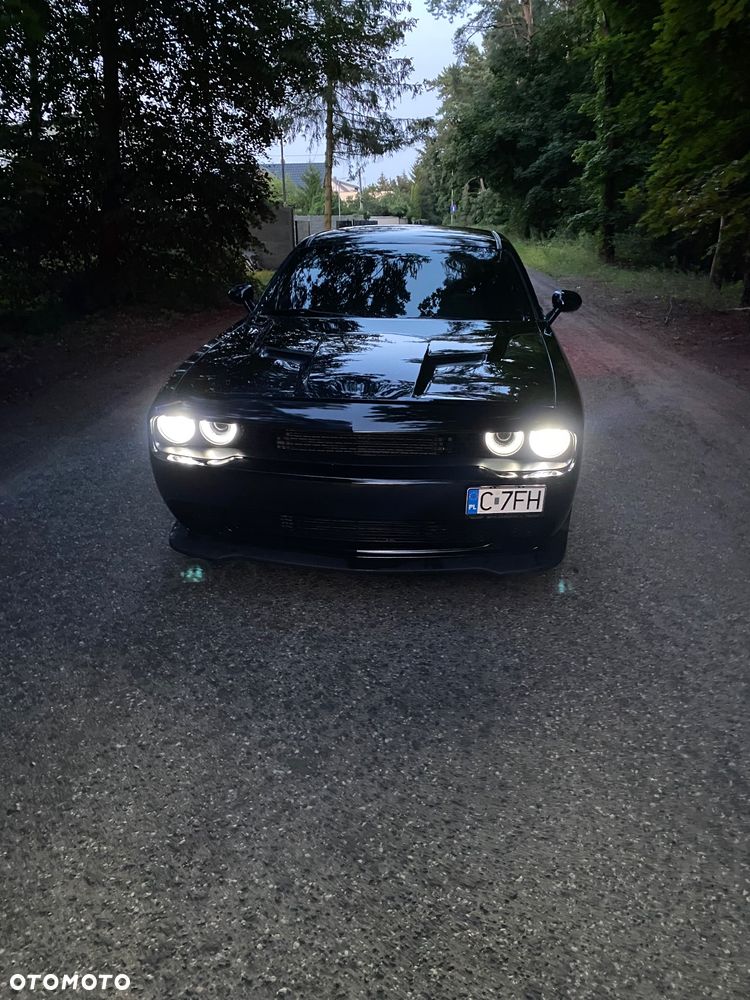 Dodge Challenger - 3