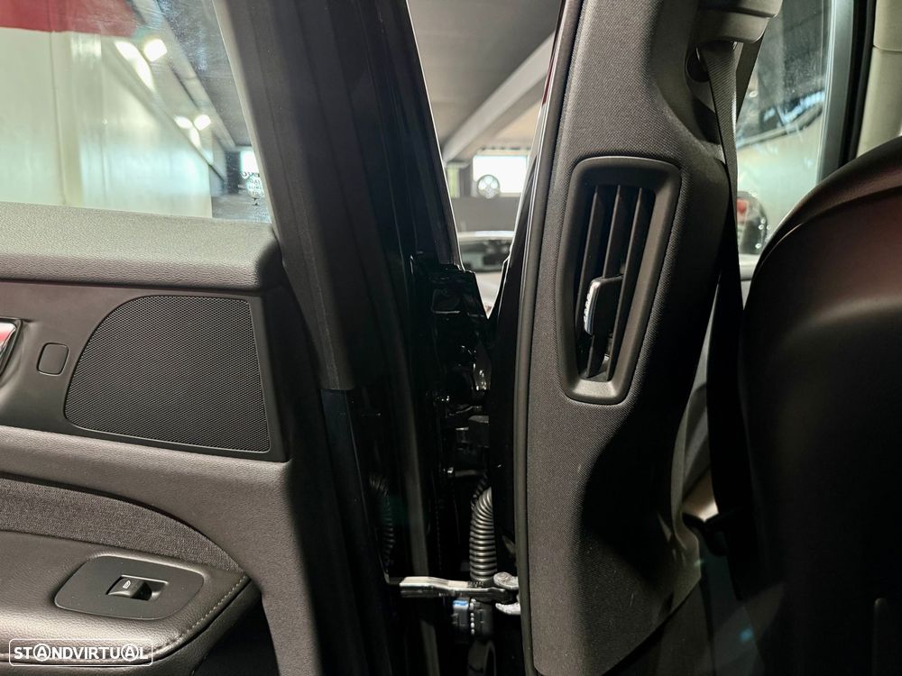 Volvo V60 2.0 D3 Momentum Plus Geartronic - 59