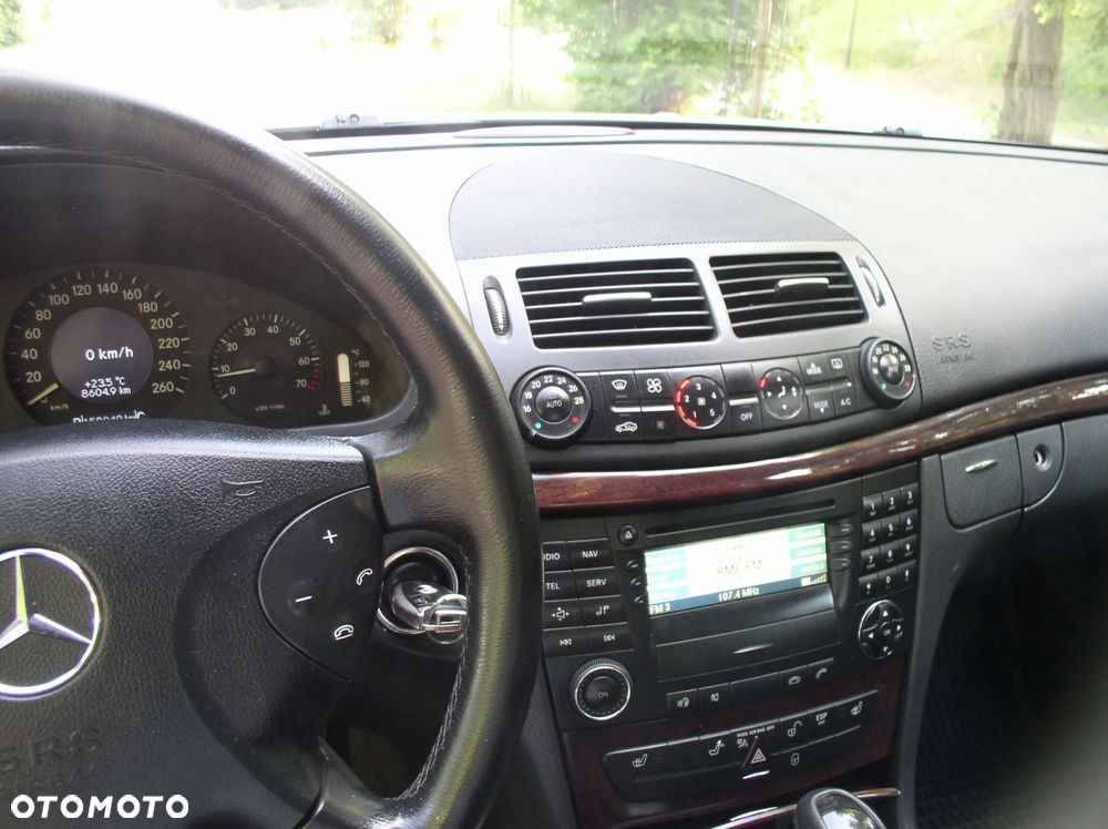 Mercedes-Benz Klasa E 200 Kompressor Automatik Avantgarde - 28
