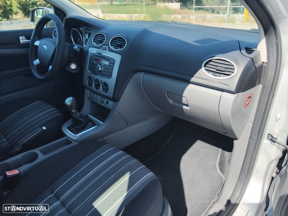 Ford Focus 1.6 TDCi ECOnetic - 7
