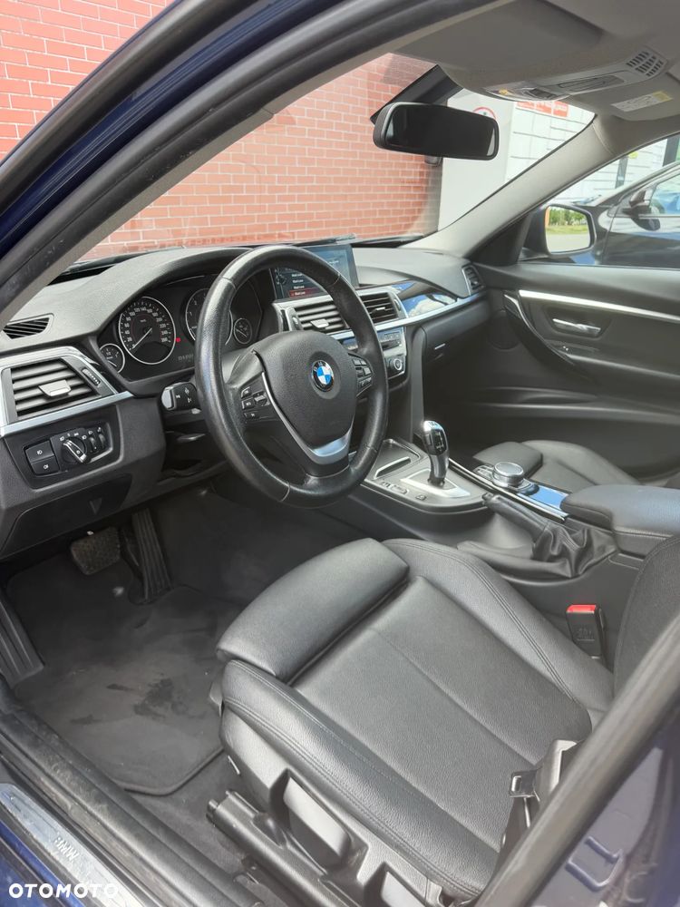 BMW Seria 3 318d Sport Line - 5