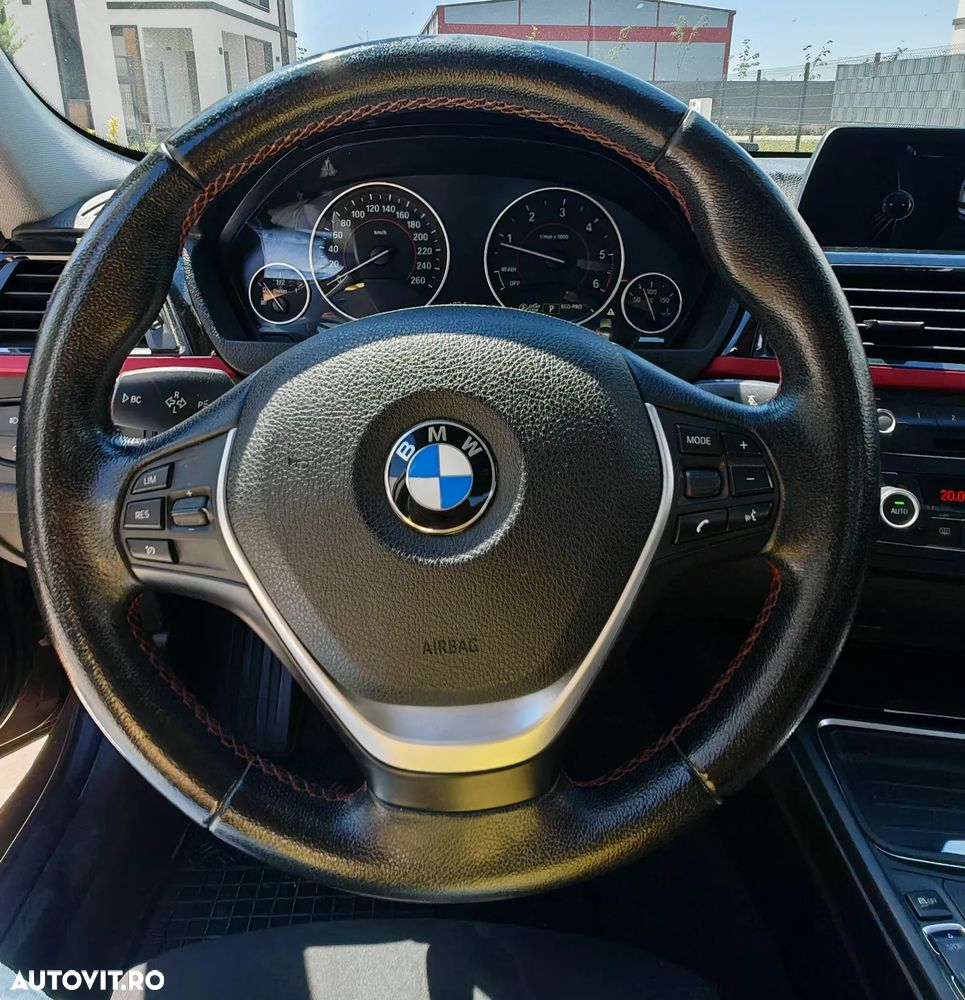 BMW Seria 3 320d Efficient Dynamic Edition Aut. - 11
