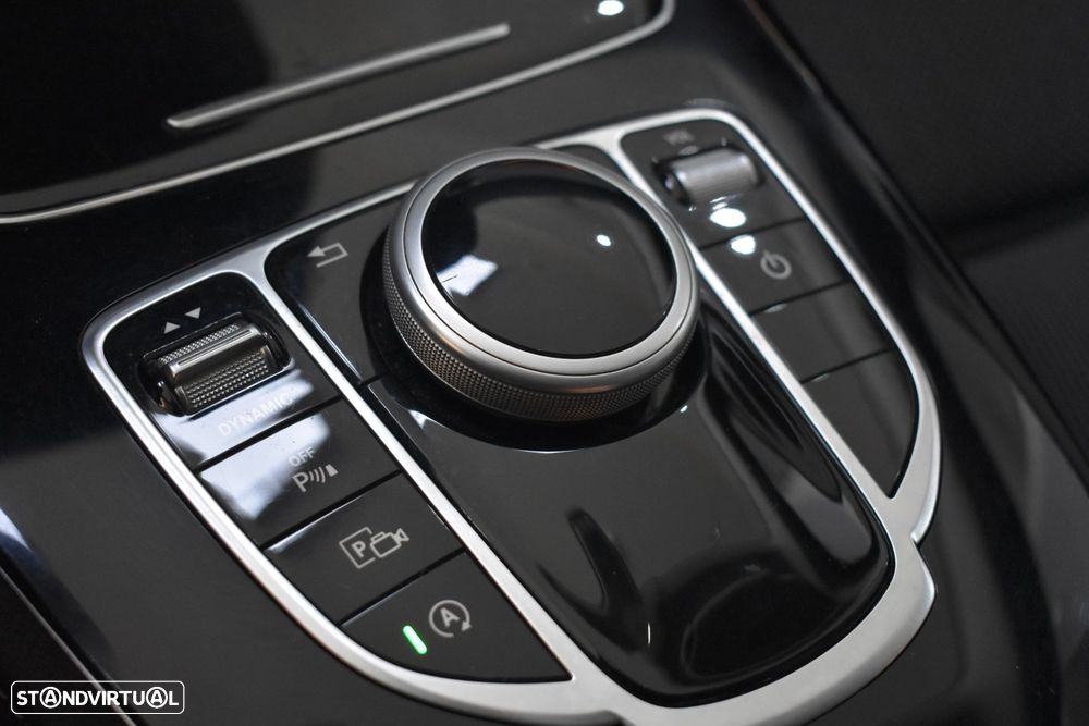 Mercedes-Benz E 220 d Avantgarde - 33