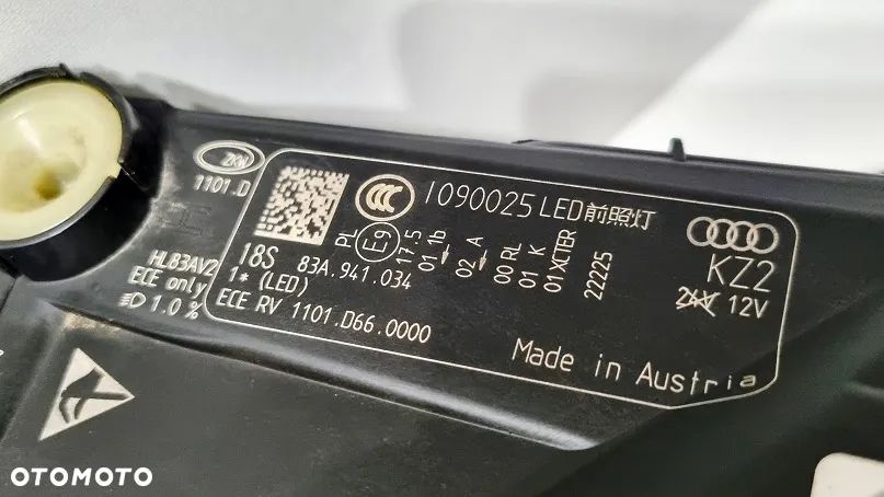 REFLEKTOR PRAWY FULL LED AUDI Q3 83A941034 EUROPA - 4