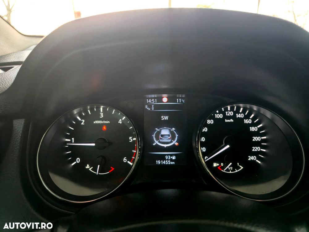 Nissan Qashqai 1.5 DCI TEKNA+ - 9