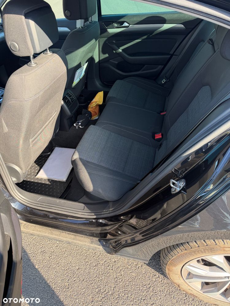 Volkswagen Passat 2.0 TSI Elegance DSG - 11