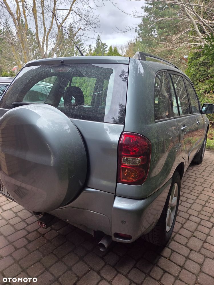 Toyota RAV4 4x2 - 8