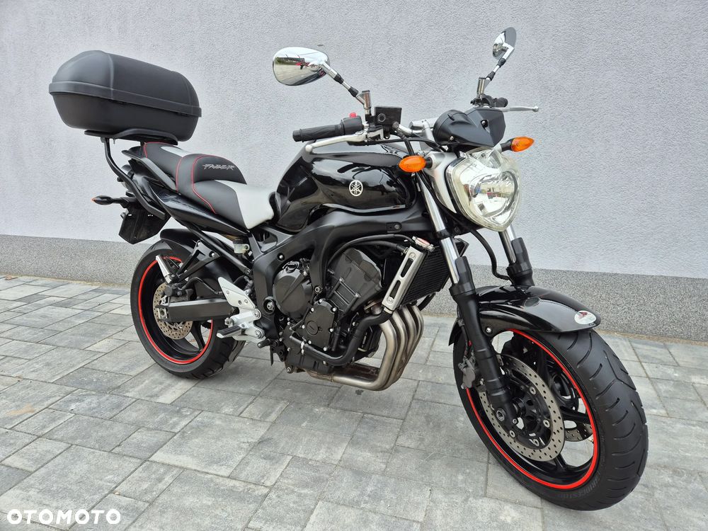 Yamaha FZ6 - 1