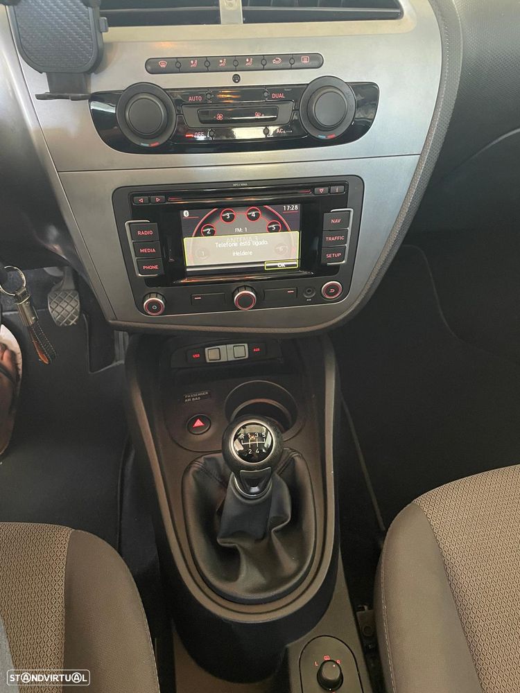 SEAT Leon 1.6 TDI ECOMOTIVE Style - 20