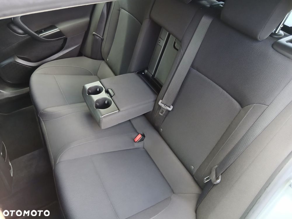 Opel Insignia 1.6 Turbo - 34