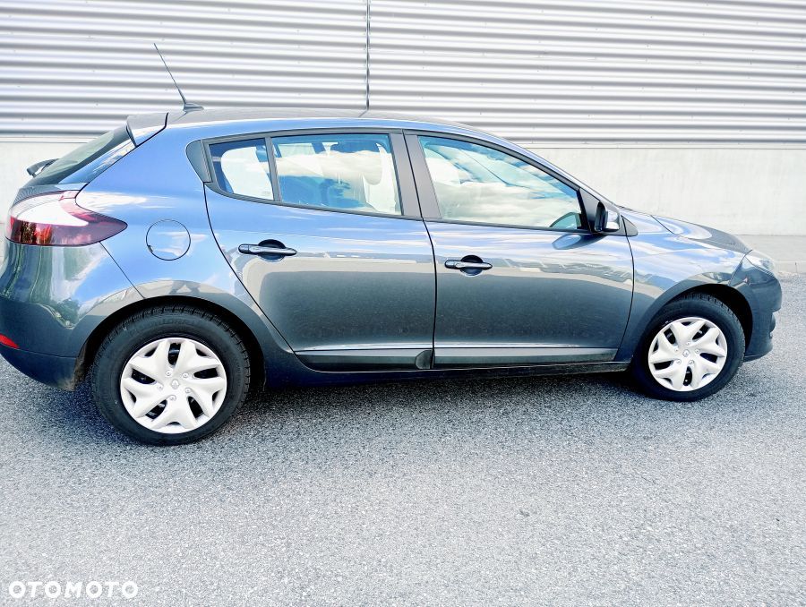 Renault Megane 1.6 SCe Life - 3