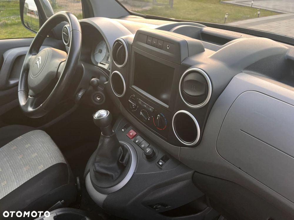 Citroën Berlingo Multispace PureTech 110 SELECTION - 22