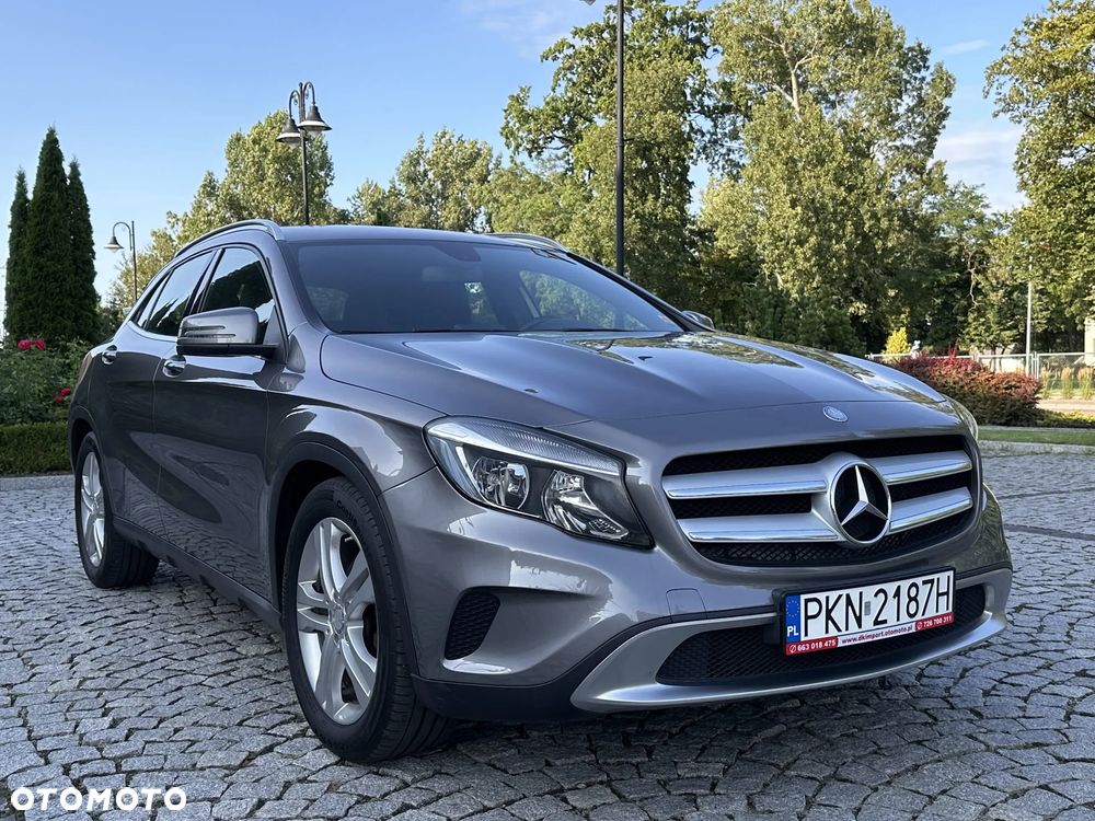 Mercedes-Benz GLA 200 7G-DCT - 8