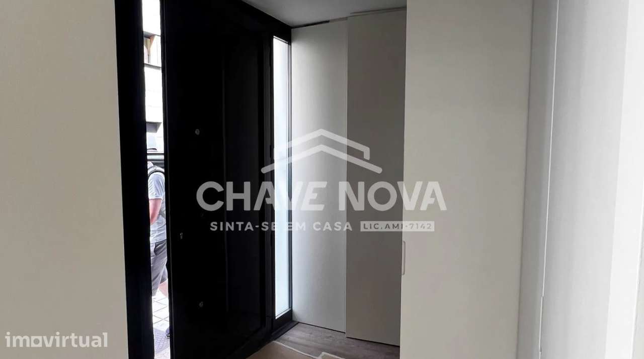 Apartamento T2 Duplex no Porto - Grande imagem: 3/14