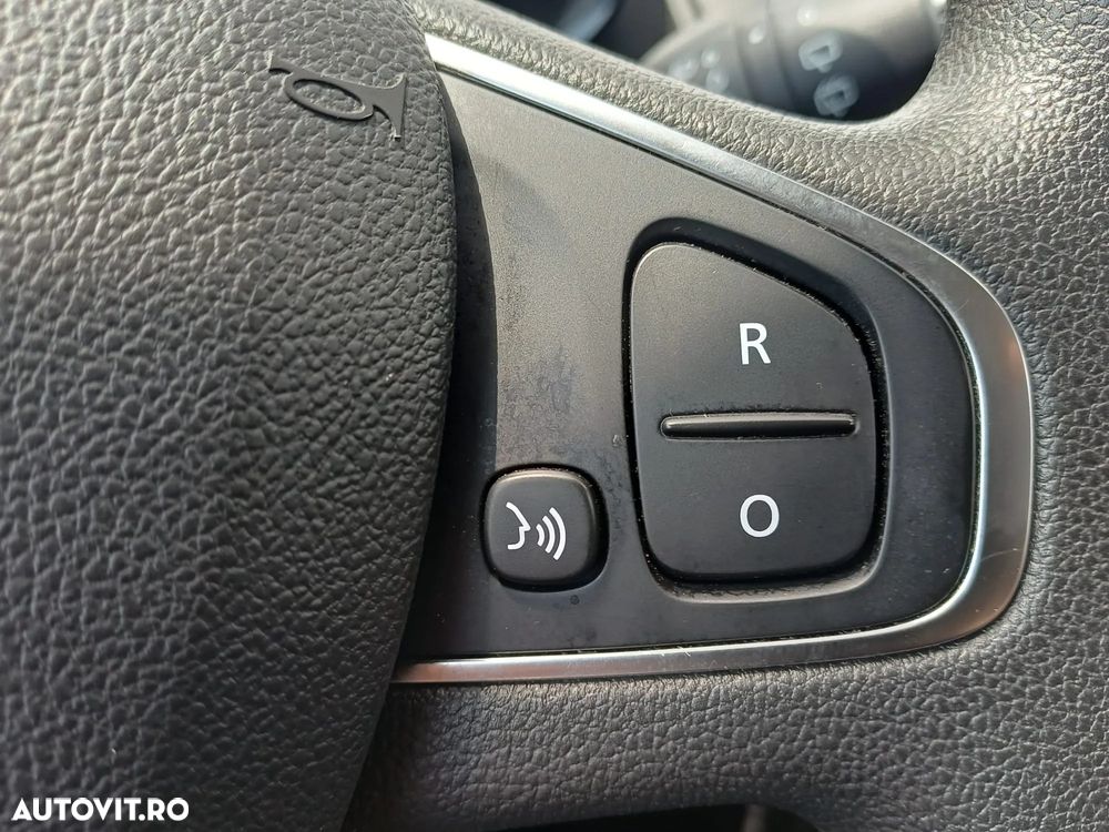 Renault Clio 1.2 Life - 16