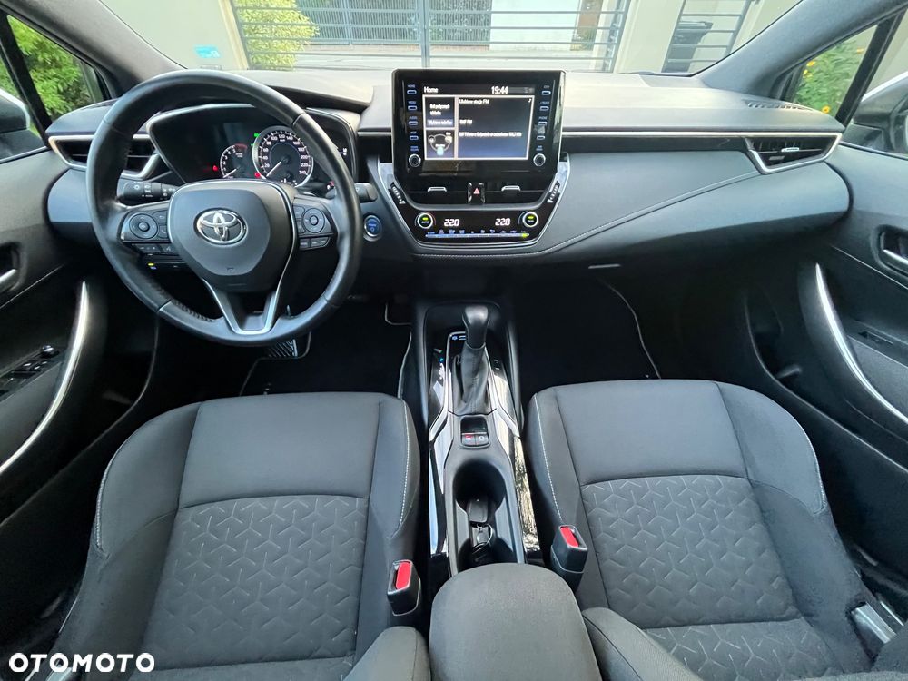 Toyota Corolla 1.8 Hybrid Comfort - 40