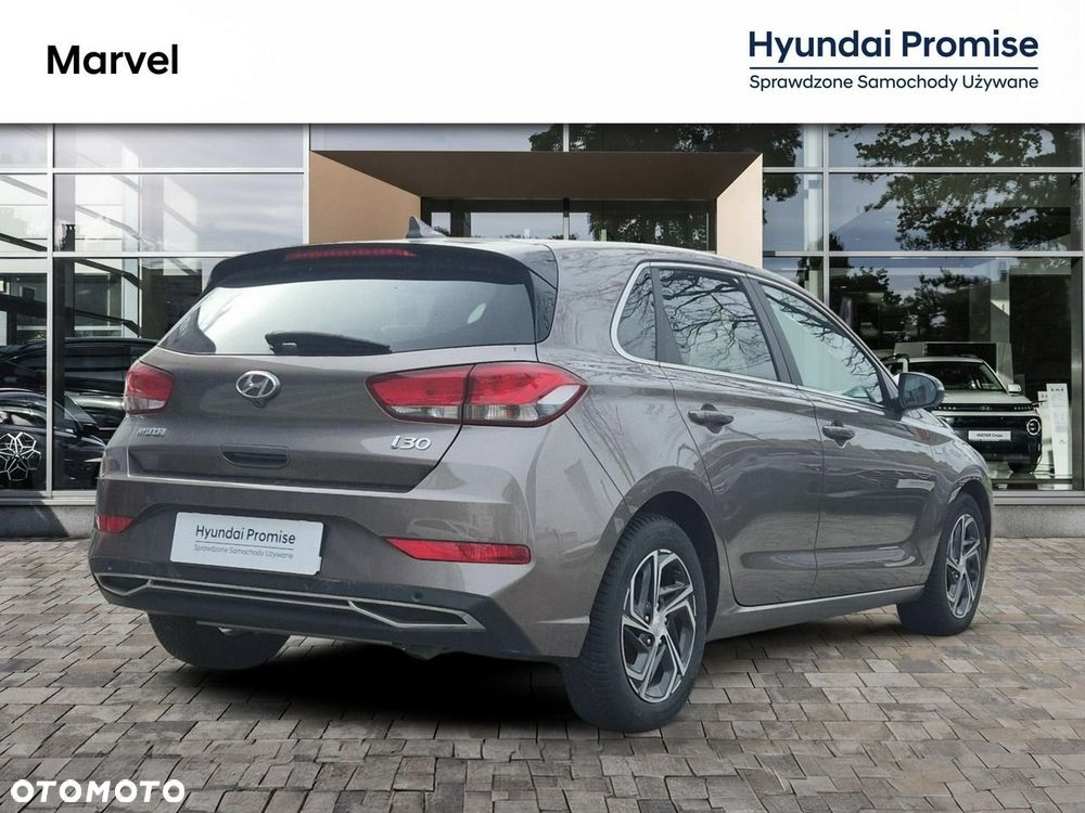 Hyundai i30 1.5 T-GDI 48V Smart - 6