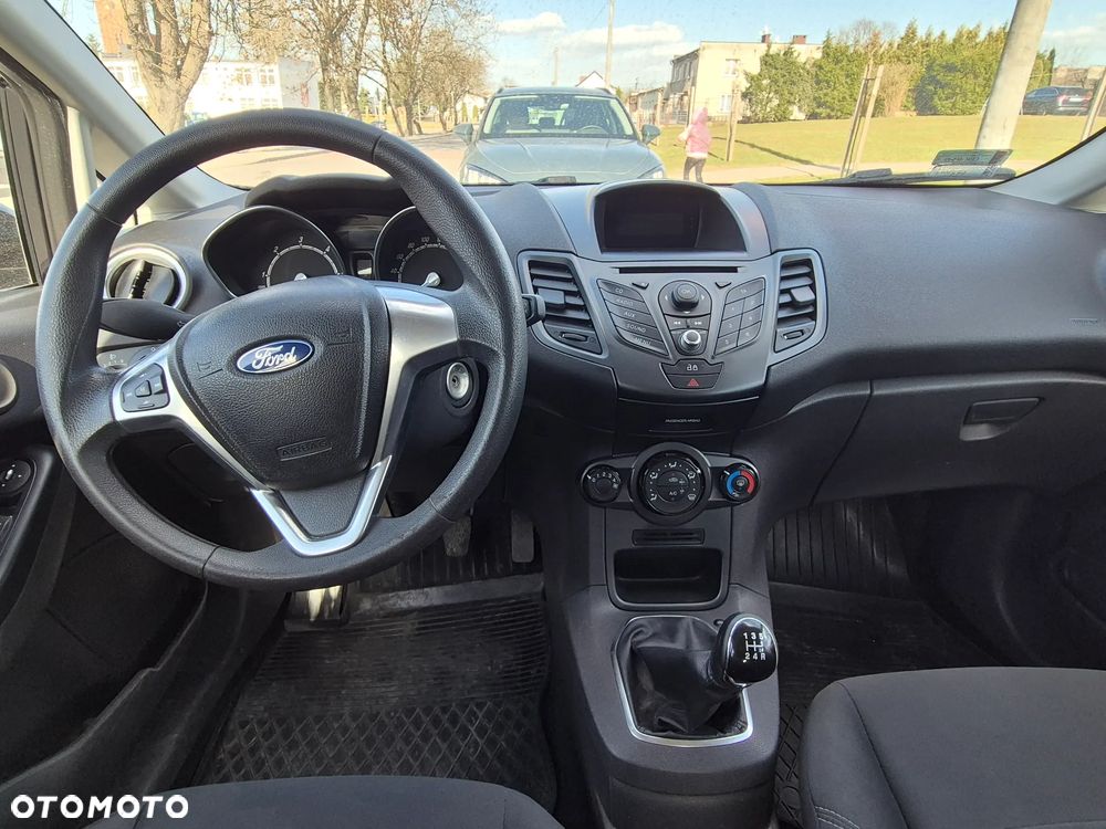 Ford Fiesta 1.6 TDCi Trend - 8