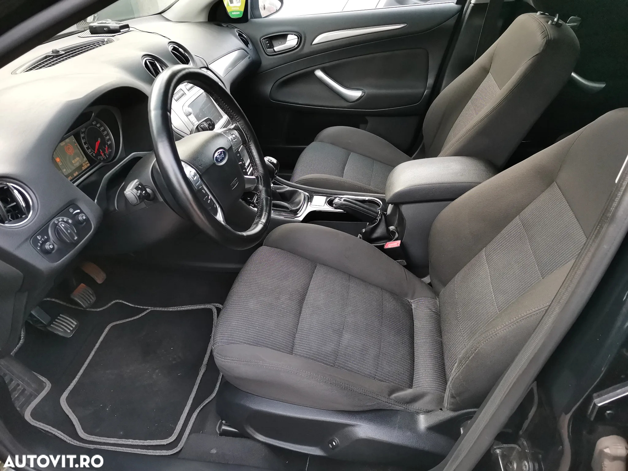 Ford Mondeo 2.0 TDCi Titanium X - 9