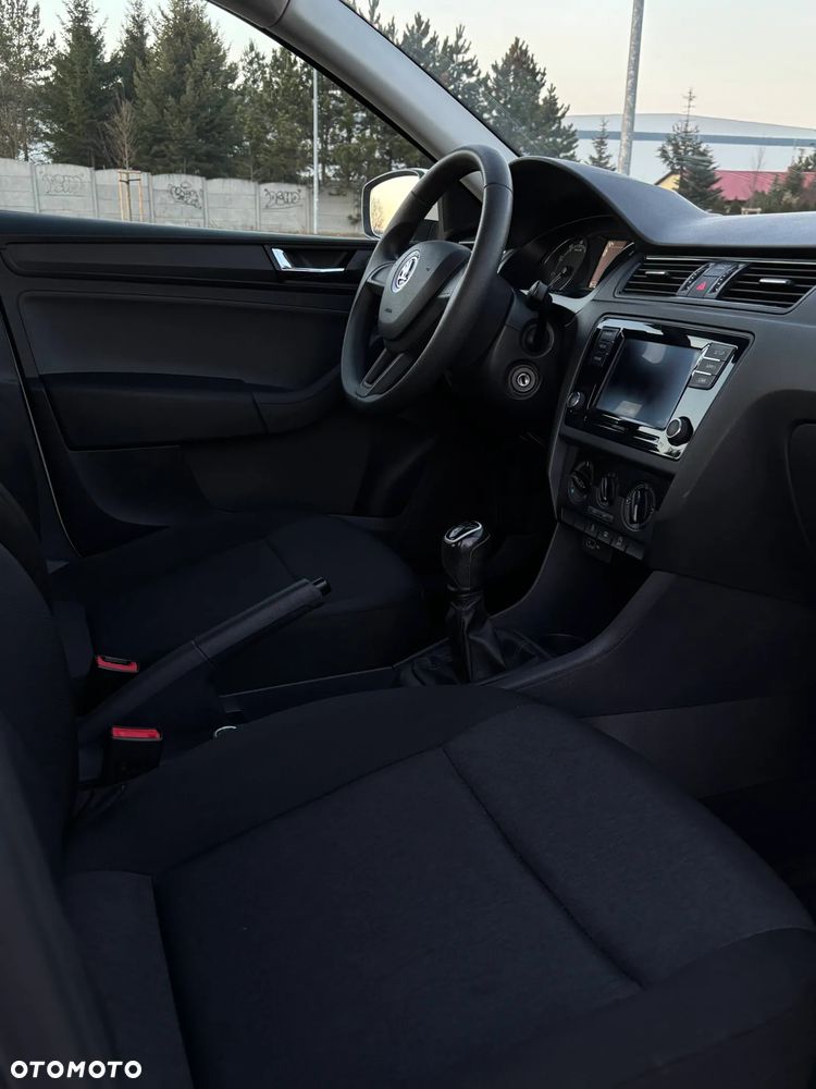 Skoda RAPID 1.0 TSI Active - 15
