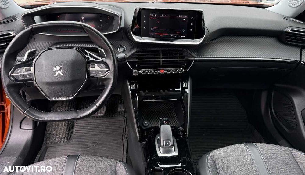 Peugeot 2008 1.5 BlueHDI 130 S&S EAT8 Allure - 20