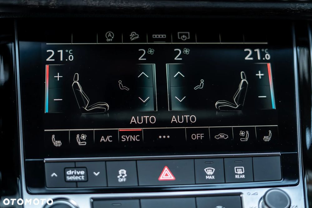 Audi Q7 55 TFSI mHEV Quattro S Line Tiptr - 30