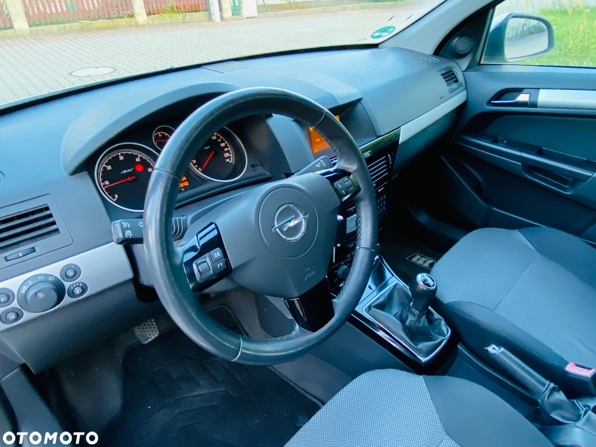 Opel Astra III 1.7 CDTI - 11