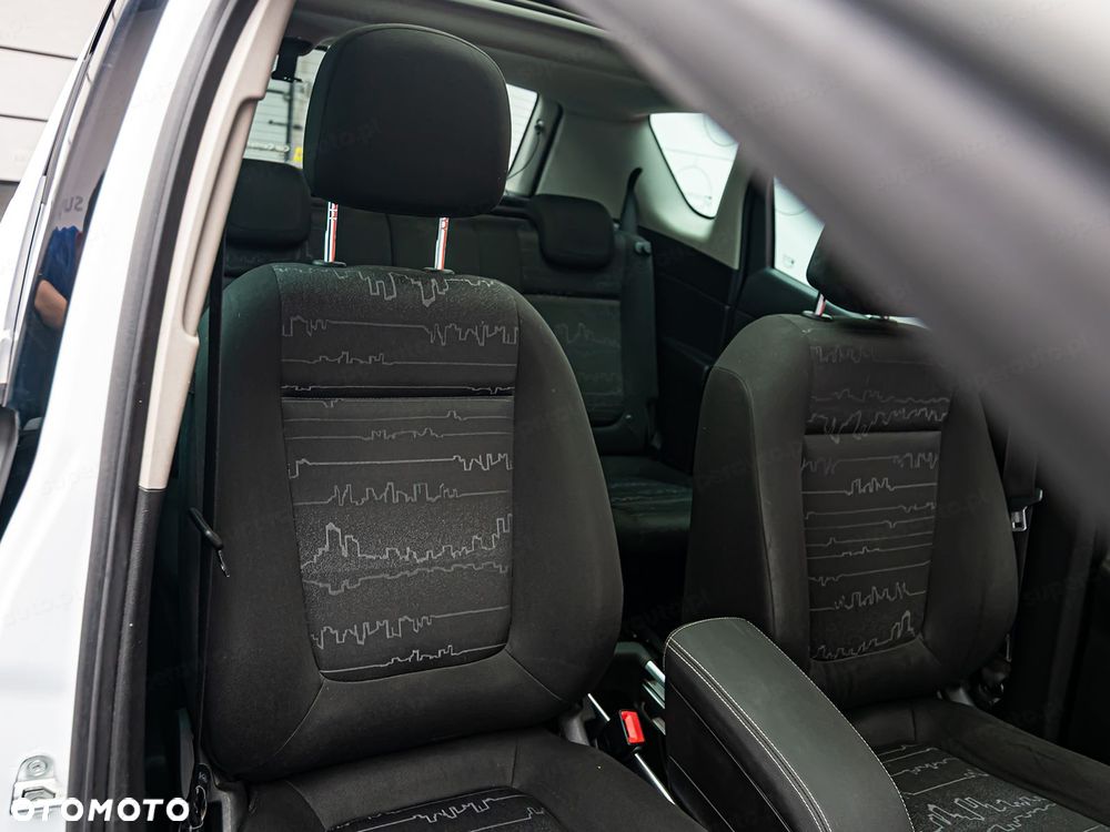Opel Meriva 1.4 T Essentia - 9