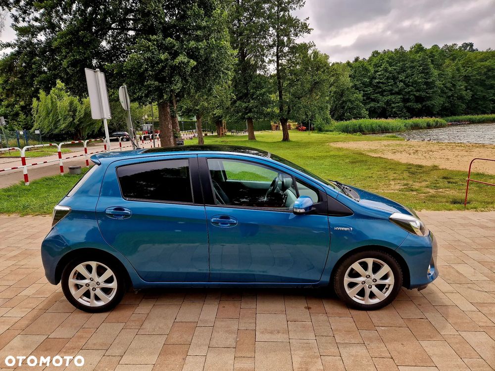 Toyota Yaris - 11