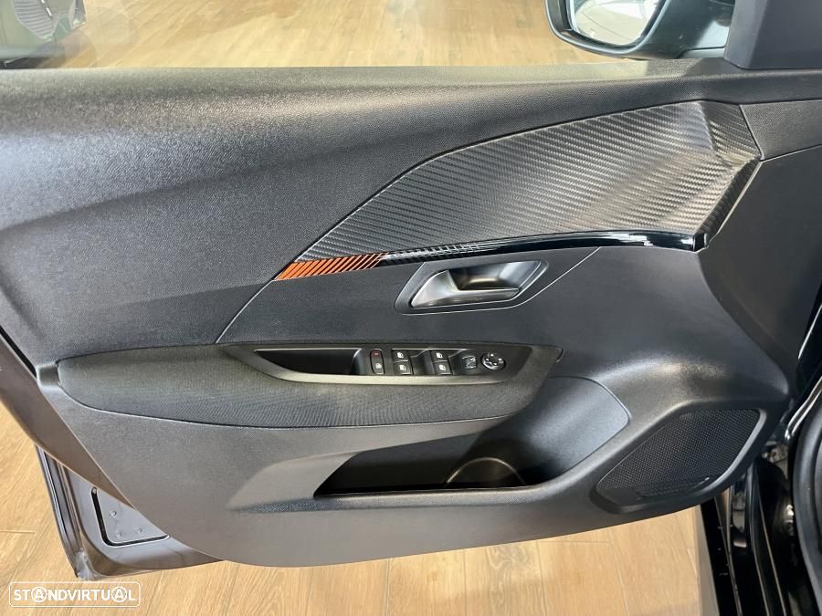 Peugeot 208 1.2 PureTech Active Pack - 21